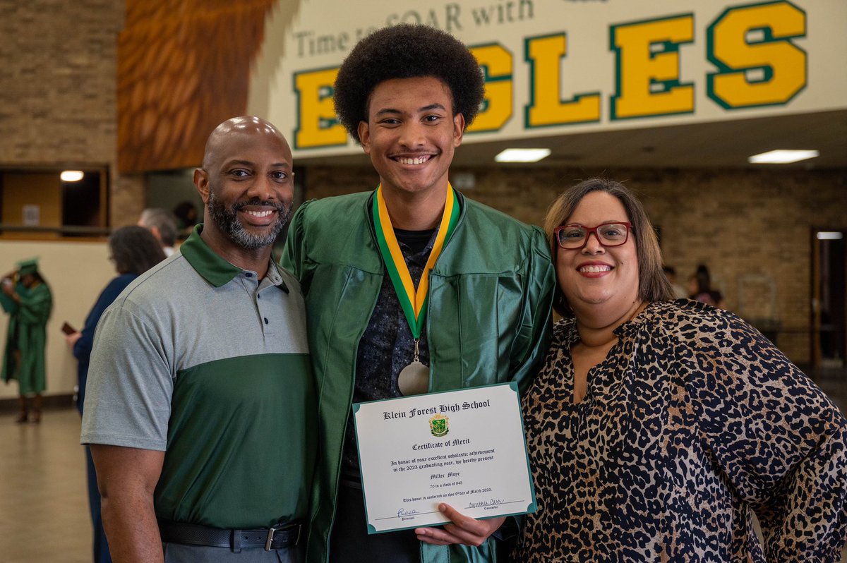 Dr. Jenny McGown (@jenny_mcgown) on Twitter photo Our <a href="/KleinForest/">Klein Forest HS</a> Honor Grad ceremony was amazing! I 💚 hearing our kids express gratitude for their families & the sacrifices made so they could succeed. We live in the best country in the world & our public schools make it possible for EVERY student to succeed. #Promise2Purpose Our <a href="/KleinForest/">Klein Forest HS</a> Honor Grad ceremony was amazing! I 💚 hearing our kids express gratitude for their families & the sacrifices made so they could succeed. We live in the best country in the world & our public schools make it possible for EVERY student to succeed. #Promise2Purpose