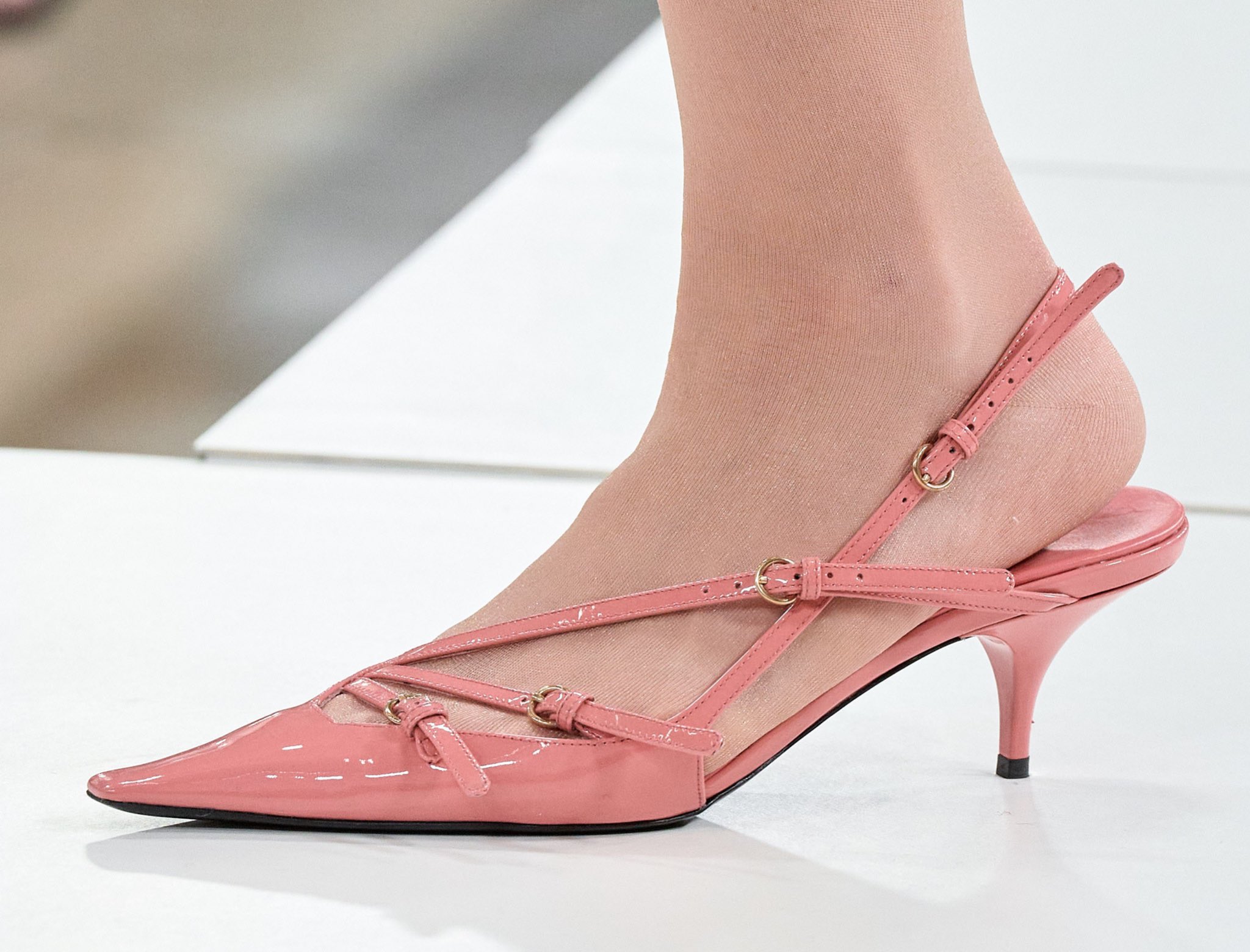 【ち】 Miu Miu kitten heels Miu Miu sporty kitten heels – Vival Studios