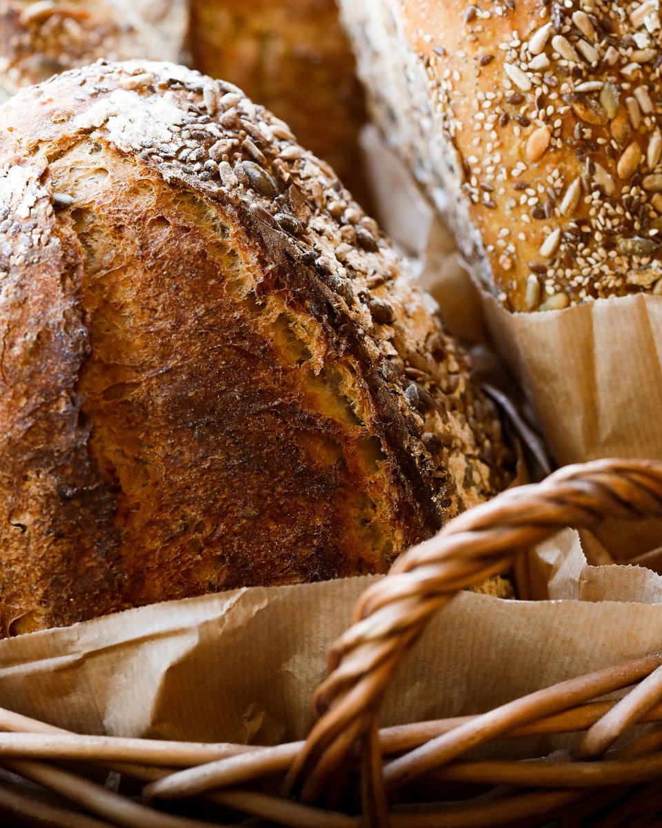 Fresh sourdough bread available to pick up from the café 💥

bit.ly/2RiMhIO