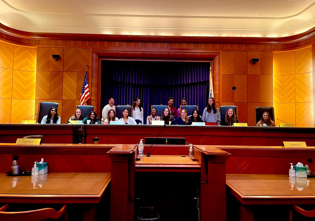 lawrenceacademy's tweet photo. #LAWinterim From Mrs. Margraf: “LA Girls Lead visits Massachusetts Supreme Justice Court and spends the day with Chief Justice Kimberly S. Budd!” #WhatWillYouDoAtLA? @MassGov https://t.co/tZWVk8dtHZ
