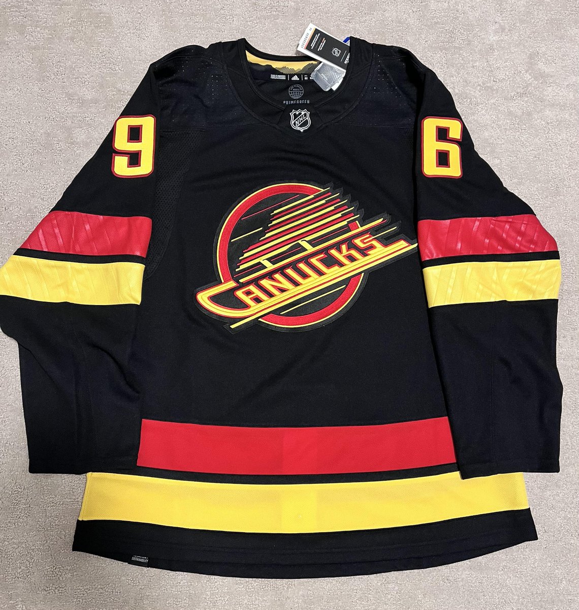 kwïn hüz /blm/ on Twitter "Canucks reddit user /u/CanucksForever67