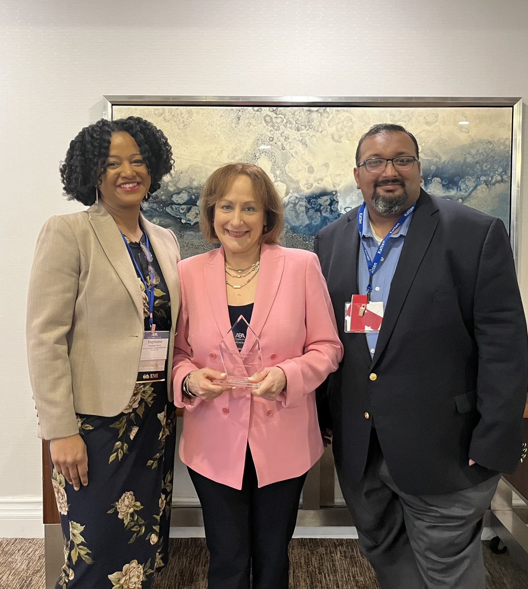 HLSDIV's tweet image. Congrats to our 2023 Champion of Diversity awardee, Lisa Genecov of @KattenLaw! #Diversity has been a part of Lisa’s career - she has mentored numerous #women, #POC, and other #diverse attorneys over decades. She was also the first D&amp;amp;I committee chair for @abahealthlaw! #EMI2023