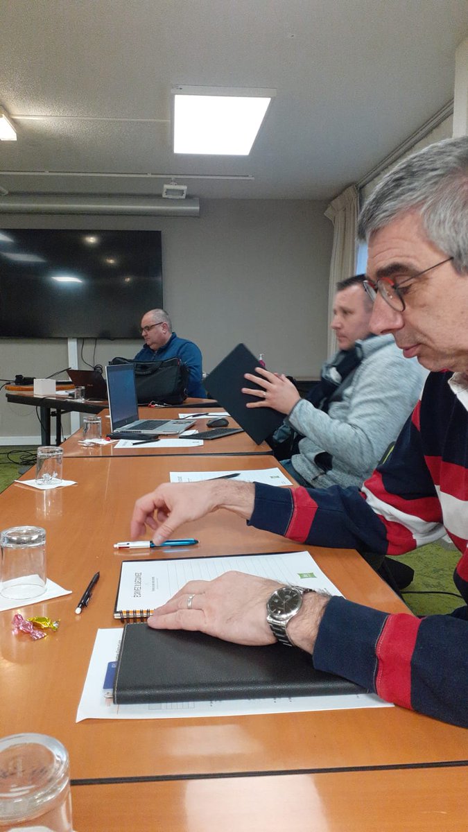 udsp37's tweet photo. Ce soir, conseil d'administration de l'#ESS37 pour préparer l' AG du 24 mars prochain
Au programme ⤵️
✅️ Approbation du PV du dernier CA
✅️ Budget prévisionnel ;
✅️ Rapport d’activité des filières ;
✅️ Préparation de l’AG.
#formation #pompiers #touraine https://t.co/R8la3lWPuJ