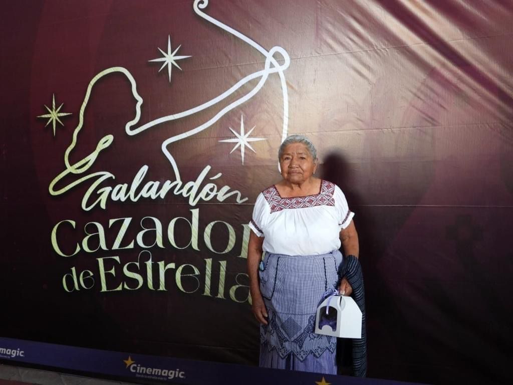 AraceliBeltranC's tweet photo. Felicito a cada una de ellas ya que son un ejemplo para el #ValledelMezquital y para la sociedad. Hoy no celebramos, hoy conmemoramos las causas y las luchas de miles de mujeres💜, para lograr igualdad y justicia 🤝. https://t.co/vxS9UoQvhT