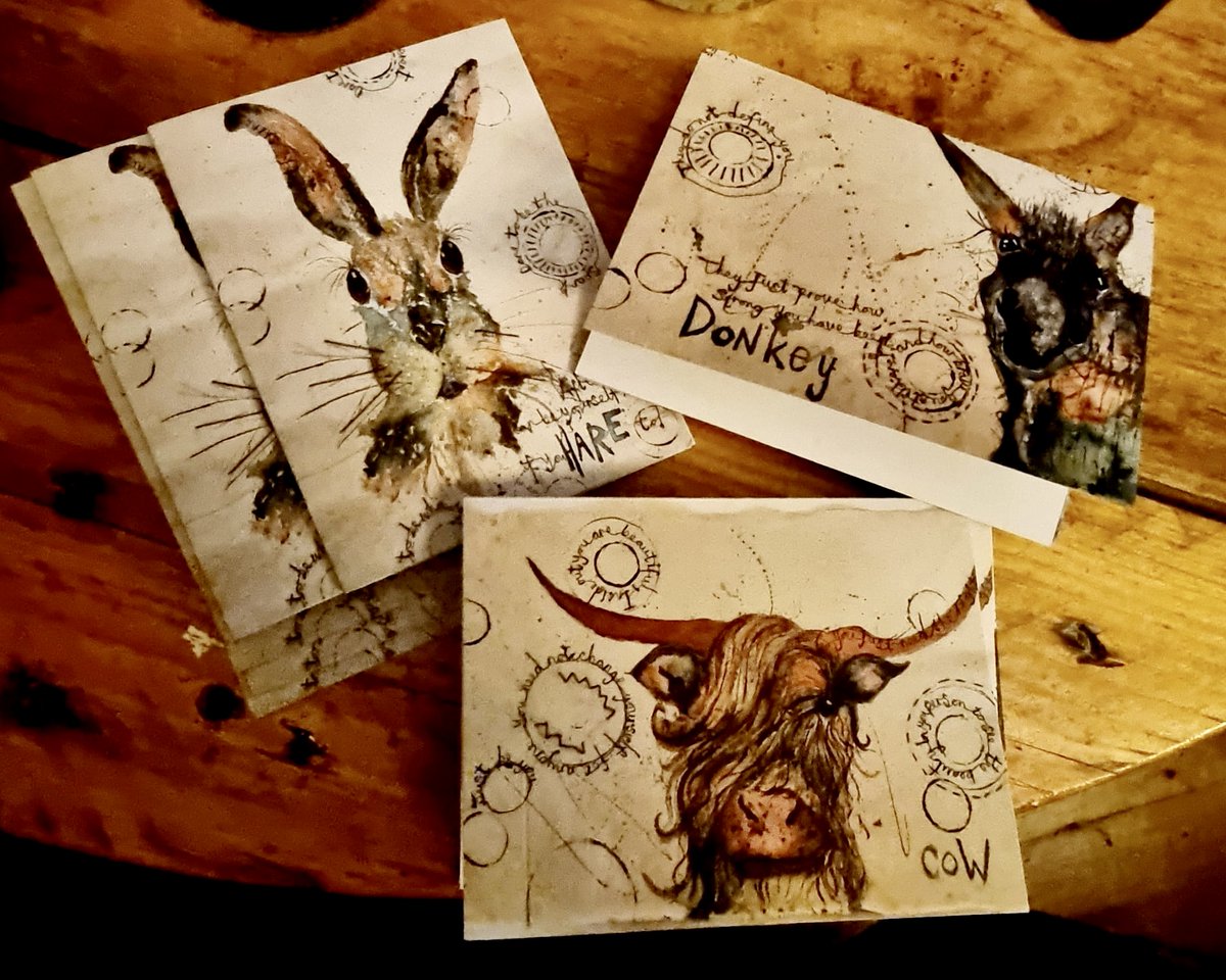 Limpsfield businesses are getting on board for #Oxted FiverFest. 
Kate Tulett is offering 3 of her brilliant artwork greetings cards for £5. 
She's got lots of other lovely stuff in her shop, as well as all her original artwork - prints, cards, mugs and much more besides!
