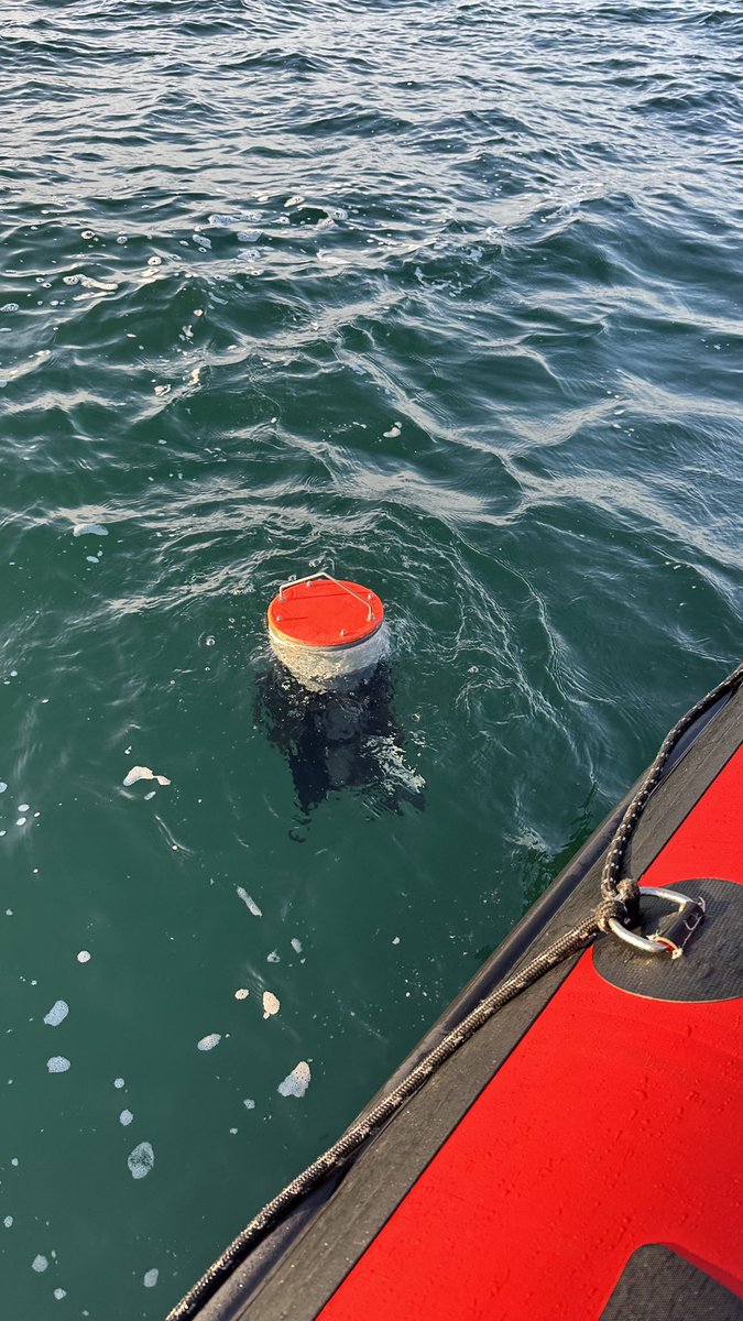 Badewien (@thomasbadewien) on Twitter photo Deployment of surface drifters to understand the temperature and salinity dynamics from the #coastal area to the open #Northsea - project #NothSatX
<a href="/ZfMarS_ICBM/">ZfMarS</a>
<a href="/ICBM_uol/">ICBM_uol | @icbm-uol.bsky.social</a>
@UniOldenburg
<a href="/VolkswagenSt/">VolkswagenStiftung</a> Deployment of surface drifters to understand the temperature and salinity dynamics from the #coastal area to the open #Northsea - project #NothSatX
<a href="/ZfMarS_ICBM/">ZfMarS</a>
<a href="/ICBM_uol/">ICBM_uol | @icbm-uol.bsky.social</a>
@UniOldenburg
<a href="/VolkswagenSt/">VolkswagenStiftung</a>
