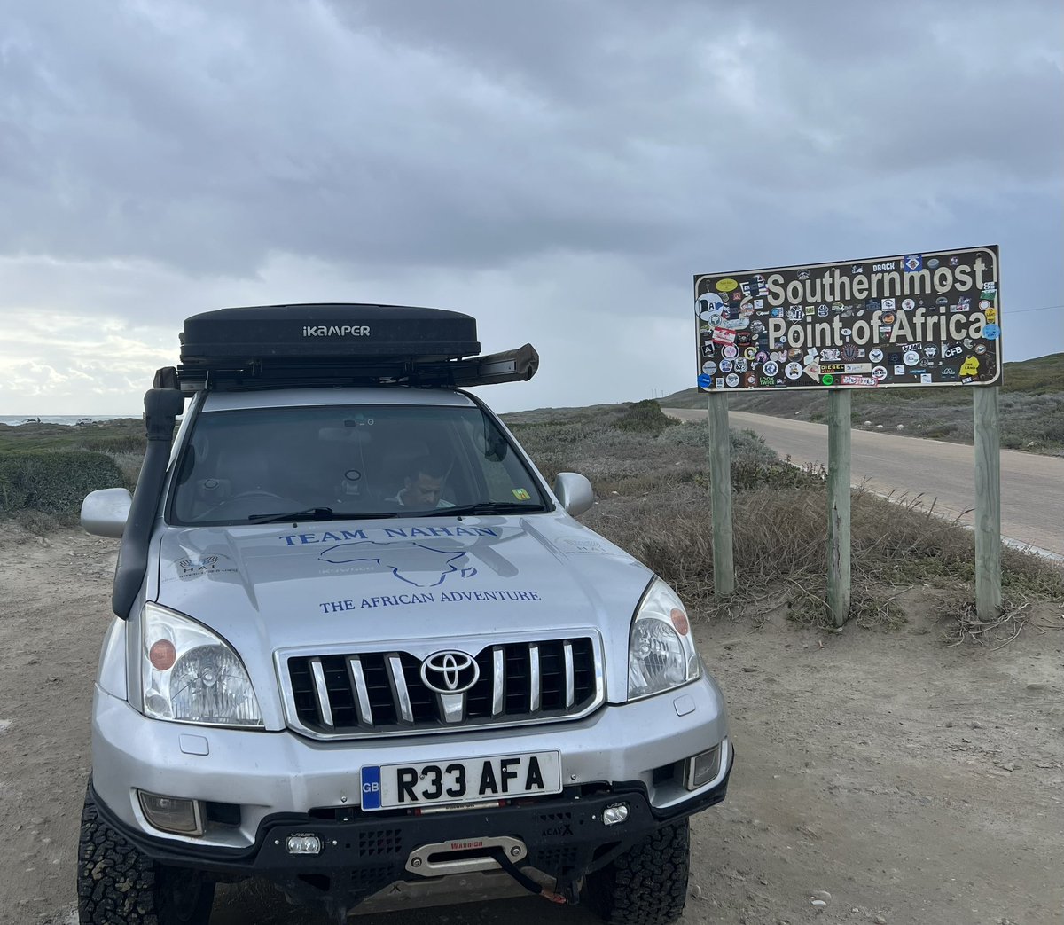 thlongdrivehome's tweet photo. Team Nahan made it to southernmost point of African continent after being on the road for more than five months :) #overlanding #londontocapetown #Lagulhas https://t.co/1TtUCRoNLx