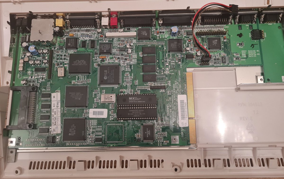 b_phil2's tweet photo. Can anybody recommend a good quality #recapping service in Ireland, I'm looking to have my #amiga  #a1200 recapped.  The only contact I know has decided not to provide the service at the moment, but I would prefer not to wait too much longer to have it done. https://t.co/BCn2Oe0VcW
