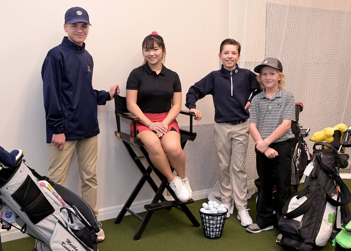 illinoispga's tweet photo. The Illinois PGA hosted a @DriveChipPutt Media Day for the four Illinois resident finalists at @MedinahCC! Good luck to Emory, William, Martha, and Ben at Augusta next month! #illinoispga #drivechipandputt https://t.co/fwkn4zsV94
