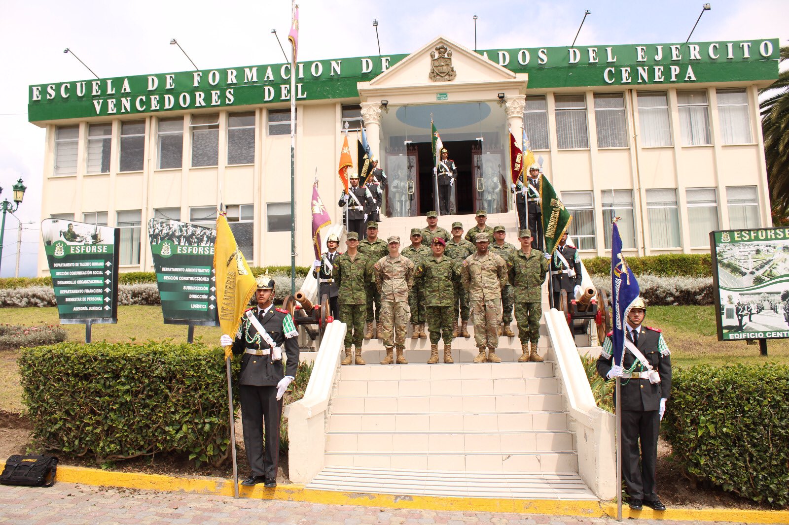 httpspbstwimgcommediaFqzSbaUXwAUBcCuformatjpgnamelarge