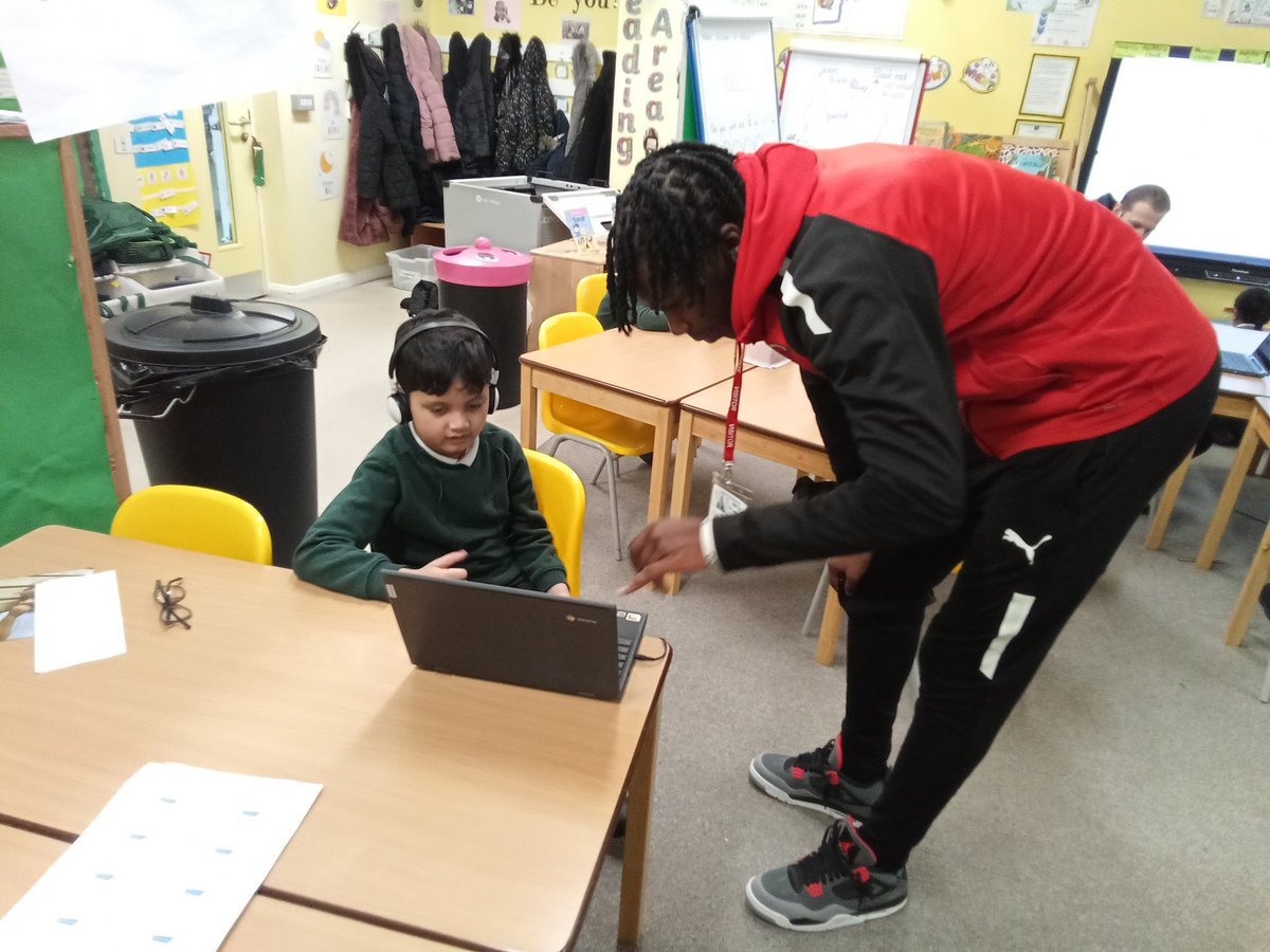 Footballers from <a href="/lotrust/">Leyton Orient Trust</a> came into school to support the children with their maths learning. The Year 2 children enjoyed working with the players &amp; would love them to visit again! Thank you <a href="/lotrust/">Leyton Orient Trust</a> &amp; <a href="/Samlowne1/">Sam Lowne</a> #partnerships #community #worldmathsday2023