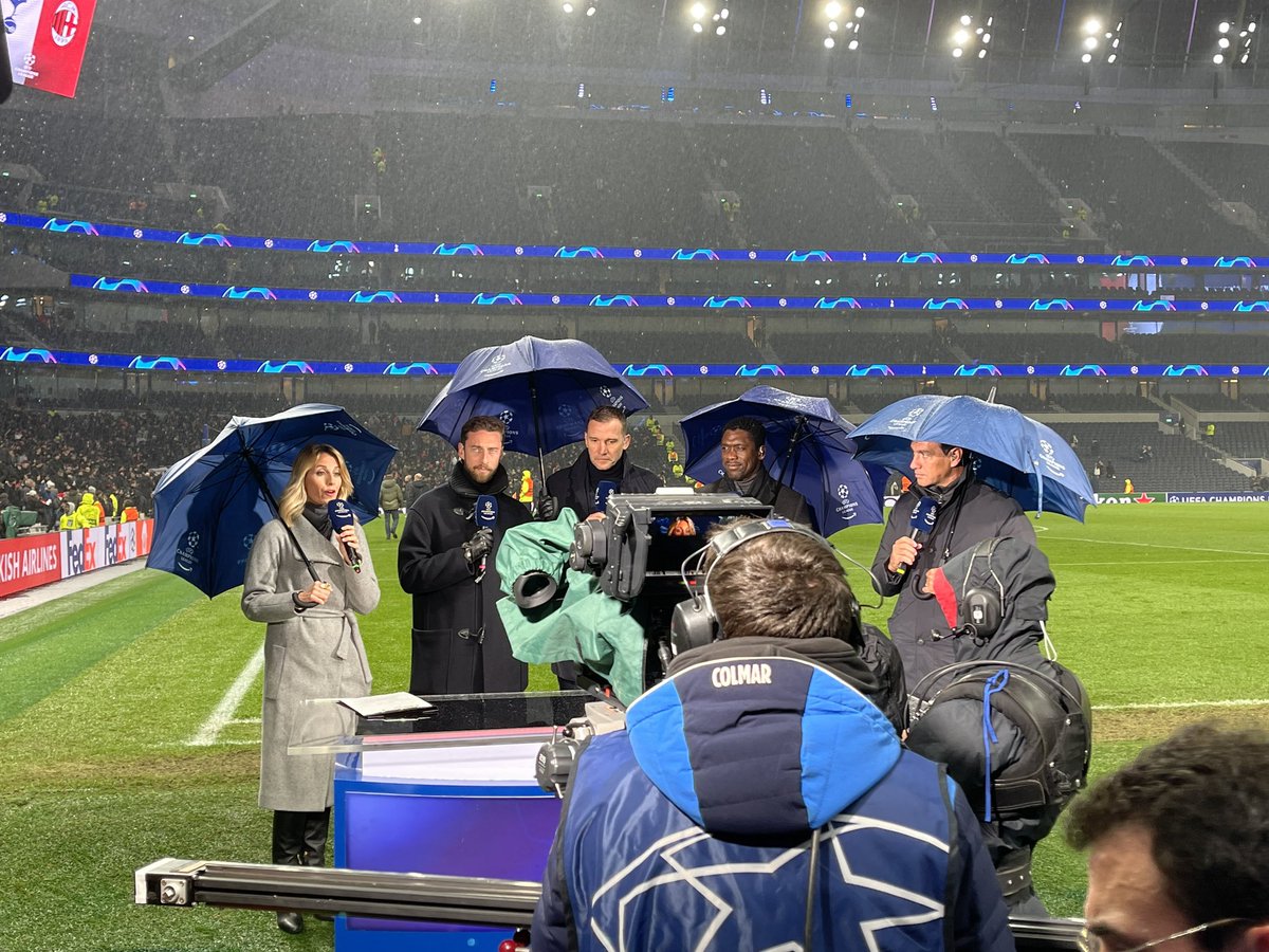 ForzaMilan_Kobe's tweet photo. About yesterday..😍🔥
#ForzaMilan 🔴⚫️
#UCL https://t.co/oAO0kcdvkX