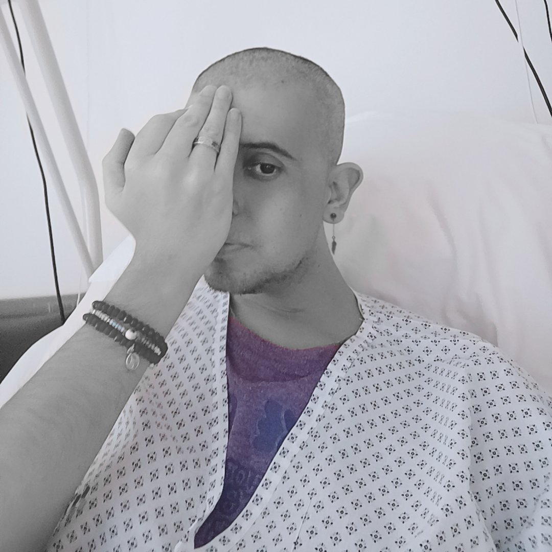Solo gracias por tanto mensaje bkn.  Segundo ciclo 4ta quimio lista, quedan 8 más, exámenes y trasplante médula. Confiando en el proceso. Duro proceso, tengo un personal médico genial. Pura confianza por acá 🥊🥊 Vayan al doc.👨‍⚕️. Luchando hasta que el Conce suba #VamosConce 🦁