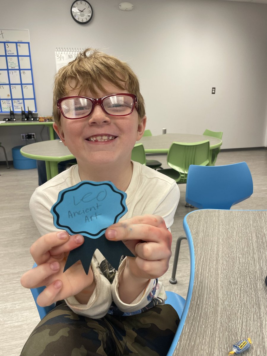 Blue ribbon reader! Student worked hard on his reading fluency and comprehension!  #theMESway