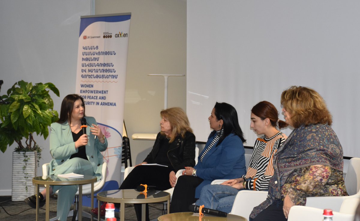 UKinArmenia's tweet image. “Women &amp;amp; girls are central to UK Government’s defence &amp;amp; foreign policy efforts. I’m pleased that this 🇬🇧 funded project is raising awareness, building capacity &amp;amp; developing networks,” said Ambassador @JohnGallagherUK at the National Conference on #PWS Agenda funded by #UKCSSF.