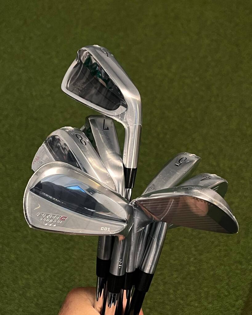 Joey3108's tweet image. @lelandtsaigolf Going to start college golf soon, good luck out there and play well. Have fun with these new toys! 🙂👊🏼💪🏼 @callawaygolf @protoconceptgolf @nipponshaft @mitsubishigolf #properlyfitted #getfitted #getalessons #onehappycustomeratatime #ha… instagr.am/p/CplUuluPXqL/