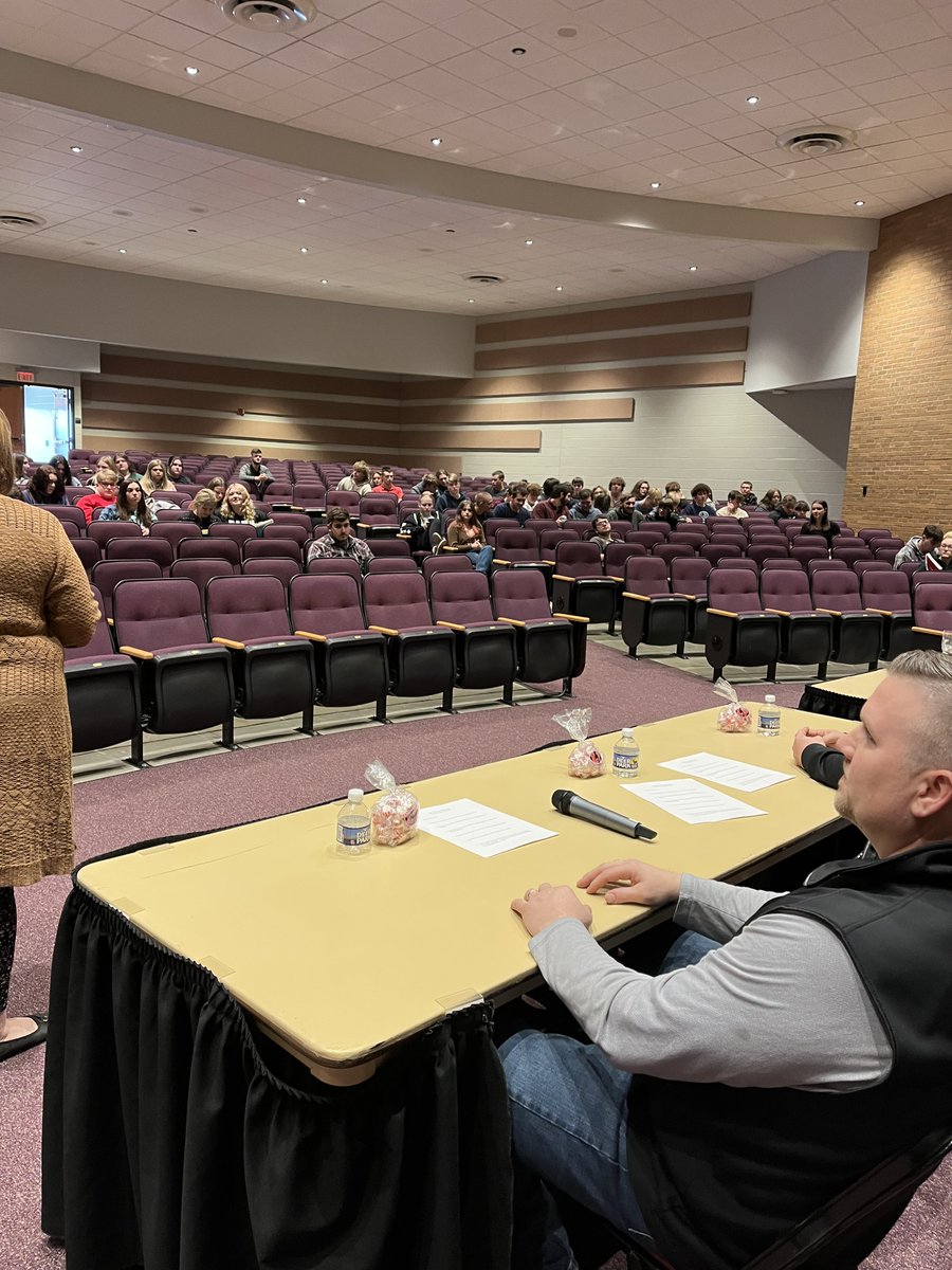EASCarpenters's tweet photo. Council Reps Jesse Demino &amp; Michael Regan attended the Career Panel Discussion at Ligonier Valley High School in Ligonier, PA. 

They spoke with 200 students from the junior/senior class about a career path into the carpenters apprenticeship program.➡️

#EASCarpenters #Union https://t.co/PzJzfKrTRp