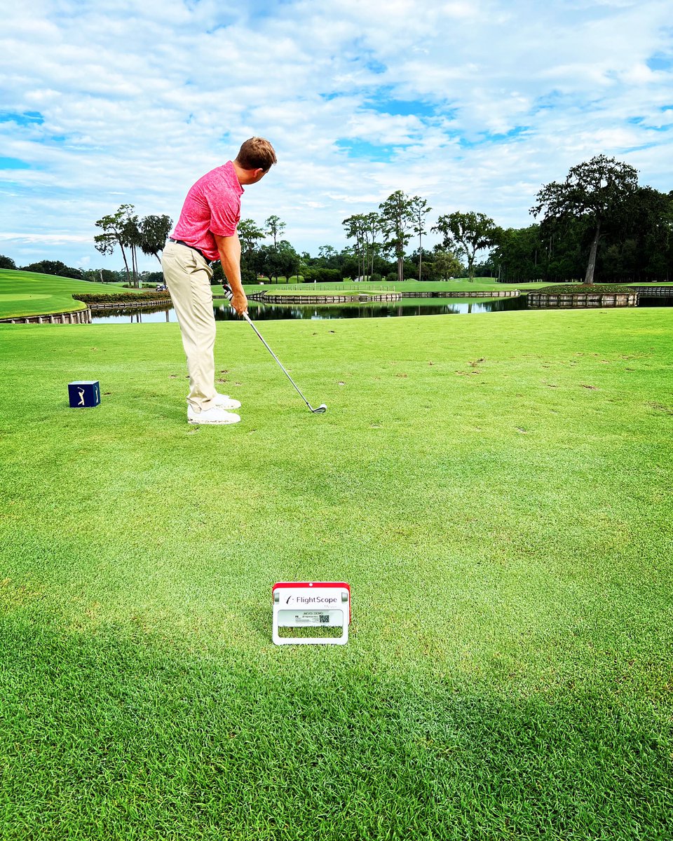 FlightScopeGolf's tweet image. Day 1 of @theplayerschamp at TPC Sawgrass. The famous #17 is playing 125 today. What club would you hit? 

#THEPLAYERS
#flightscopemevoplus 
#tpcsawgrass