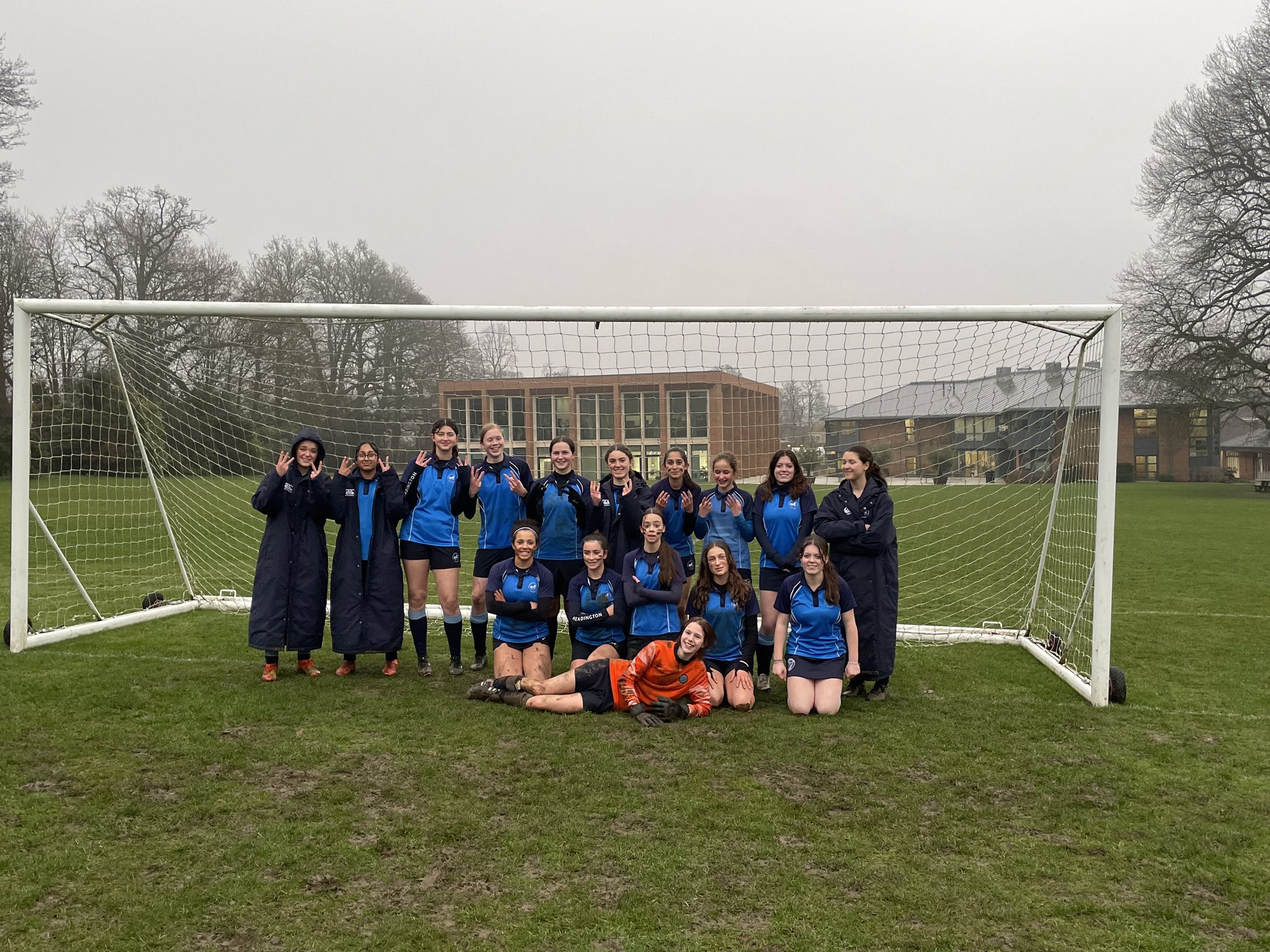 Headington School (HeadingtonSch) / Twitter