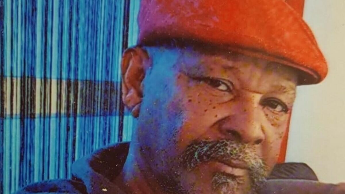 leparisien_fdiv's tweet photo. Sexagénaire mort après un contrôle routier : le non-lieu requis pour les gendarmes irrite la Guadeloupe
➡️ https://t.co/0ksxEZX60h https://t.co/ev8yUiRrvM
