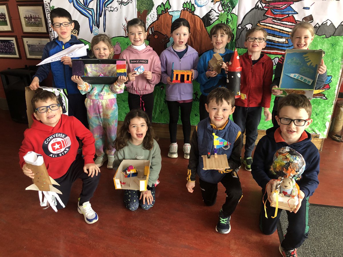 ClaraKilkenny's tweet image. Fabulous design and build  projects from Senior Infants !!!#STEPSEngineersWeek they explained all their designs to Mr. Mulrooney 👏@SFICuriousMinds @engineerireland