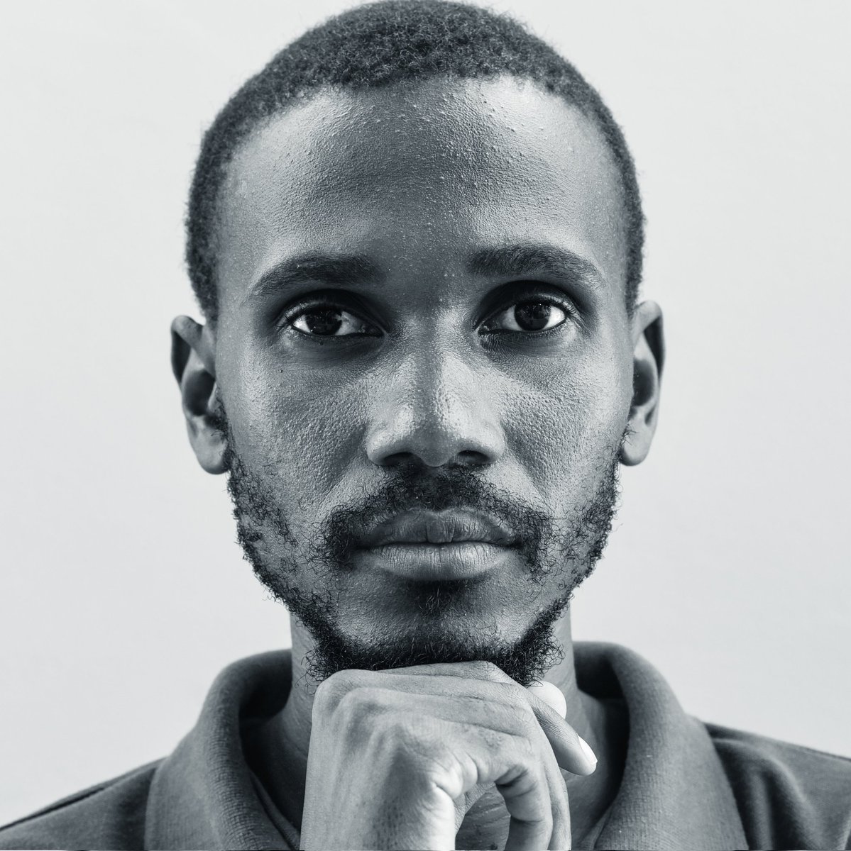 Fotografia de Adelium Castelo. Para nos permitir um #olhar de #dispertar para a #poesia e a #leitura do #texto da #vida 
Tudo a #pensar no novo #livro que já está nas #livrarias