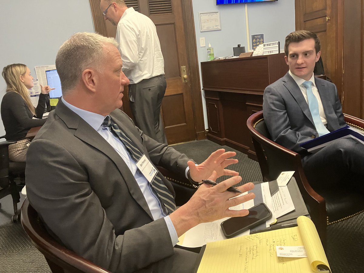 Thank you John from ⁦⁦<a href="/RepFinstad/">Congressman Brad Finstad</a>⁩ office for a great convo about clean water, the Great Lakes Restoration Initiative and Forever Green. ⁦<a href="/HealthyLakes/">Healing Our Waters-Great Lakes Coalition</a>⁩ ⁦<a href="/benpenner/">Ben Penner</a>⁩