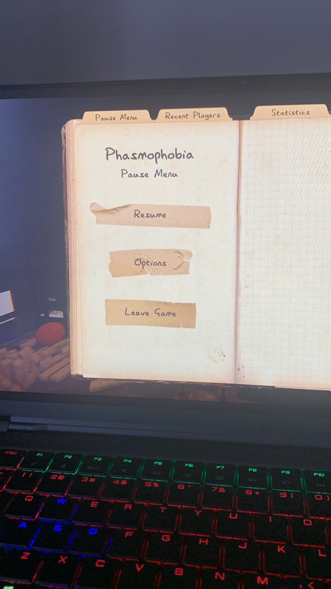 We are #live🔴 on #twitch and #youtube ! Go check it out! Playing #Phasmophobia ! Link in bio! #smallstreamer #YouTubeLive #GHOST @Retweelgend @Rapid__RTs @sme_rt @OwlRetweets @FatalRTs @UniversalRTs @Quickest_Rts @RetweetzzTwitch @DreadkageG
