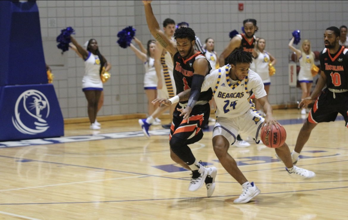 thewalkingbuck's tweet photo. 1,067 Career Points 
91 Games played
Truly thankful for the opportunity to play college basketball. It’s been a wild 5 years but I appreciate all the teams, teammates, fans &amp; communities that have embraced me with open arms. 🙏 
@LanderMBB @DDCCStormMBB @DunkMountain @ETSU_MBB https://t.co/8RiJCrXv8h