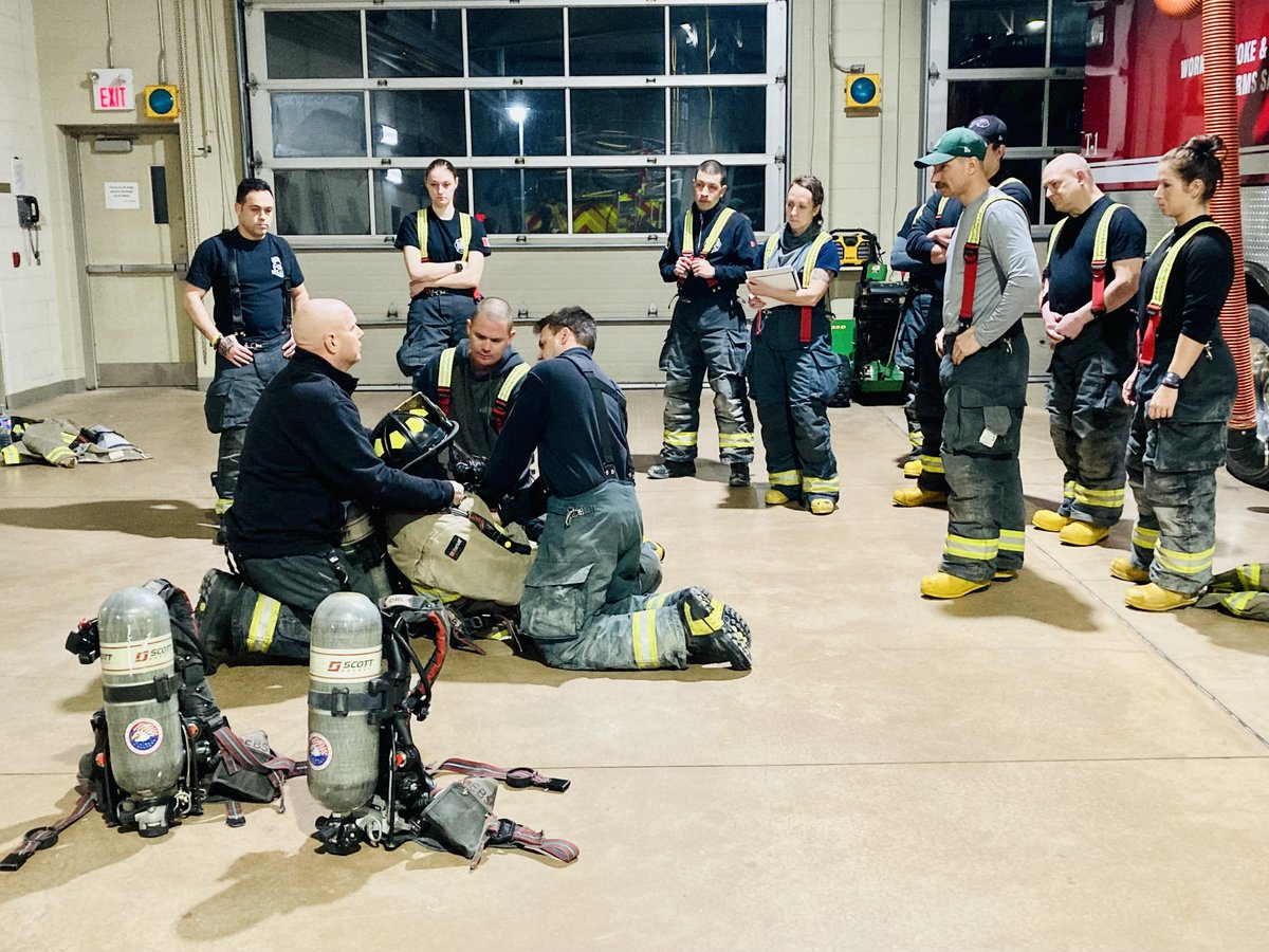 Port Fire (@port_fire) on Twitter photo Port Colborne Volunteer Fire Fighters training to ensure they are ready to assist in your time of need <a href="/PortColborne/">City of Port Colborne</a> ! Port Colborne Volunteer Fire Fighters training to ensure they are ready to assist in your time of need <a href="/PortColborne/">City of Port Colborne</a> !