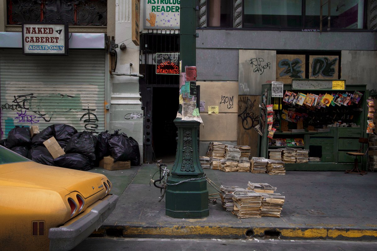 seaofsights2see's tweet photo. Joker 2 set in late 70's NYC/ Gotham City
.
.
.
.
.
.
.
.
#streetphotography #photoobserve #dailyobserver  #streetphotographers #streetphotos #thesestreets #minimalmag #paperbagmag #noicemag #noicemagazine #fromstreetswithlove #lensculturestreet #streetfinder #eyeshot_magazine https://t.co/hNeMKrayUp