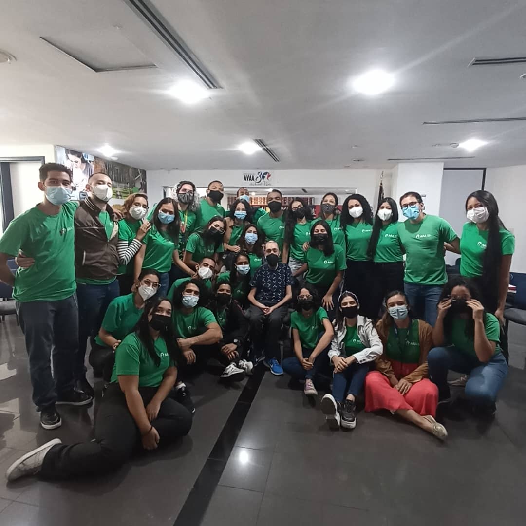 Avaa_org's tweet photo. "#Proexcelencia ofrece una amplia variedad de eventos, talleres y programas de mentoría para que los estudiantes universitarios puedan adquirir nuevas habilidades y conocimientos" https://t.co/AKiWLAnRoy