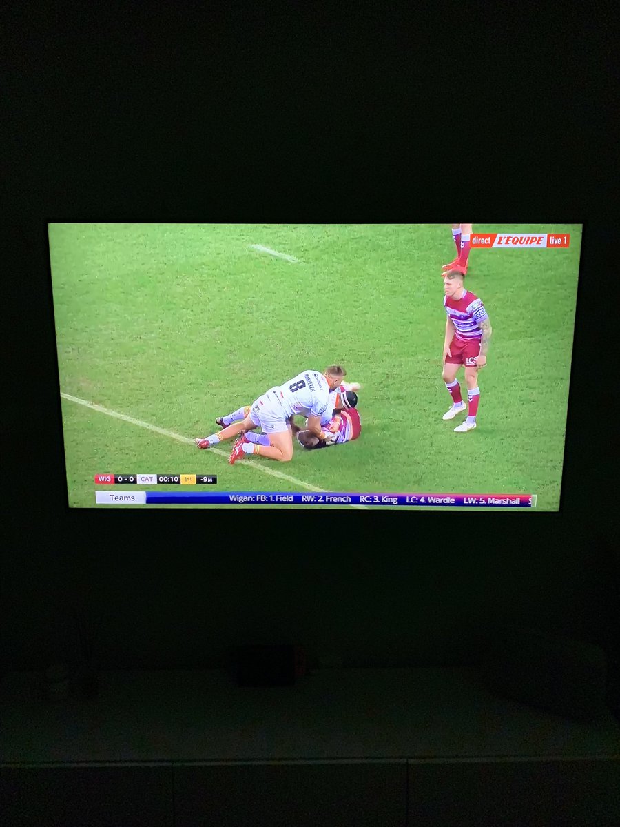 Maxx_1311's tweet image. Quelle entame des @DragonsOfficiel 🐉💪🏼❄️ 

📺 lequipe.fr/tv 
#LEquipeLive 1️⃣

#SLWIGCAT 🏉