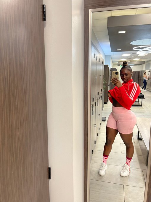 3 pic. 173lbs 🔥 https://t.co/DZfCTkiKyj