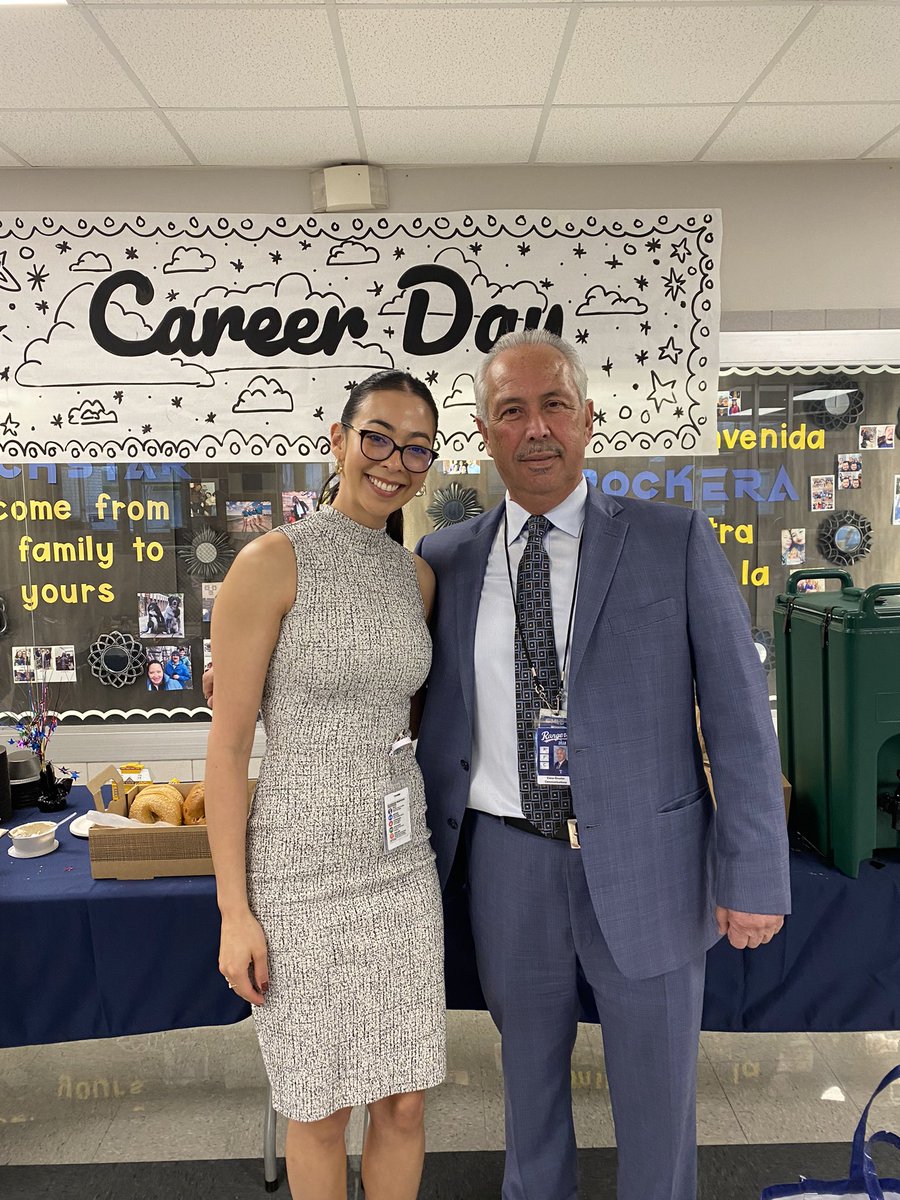 Loved having @Rangers Spanish Broadcaster @ElenoOrnelasTX participating as a speaker at our #CareerDay @risdacademy. Thank you for inspiring our kids! #RISDbelieve