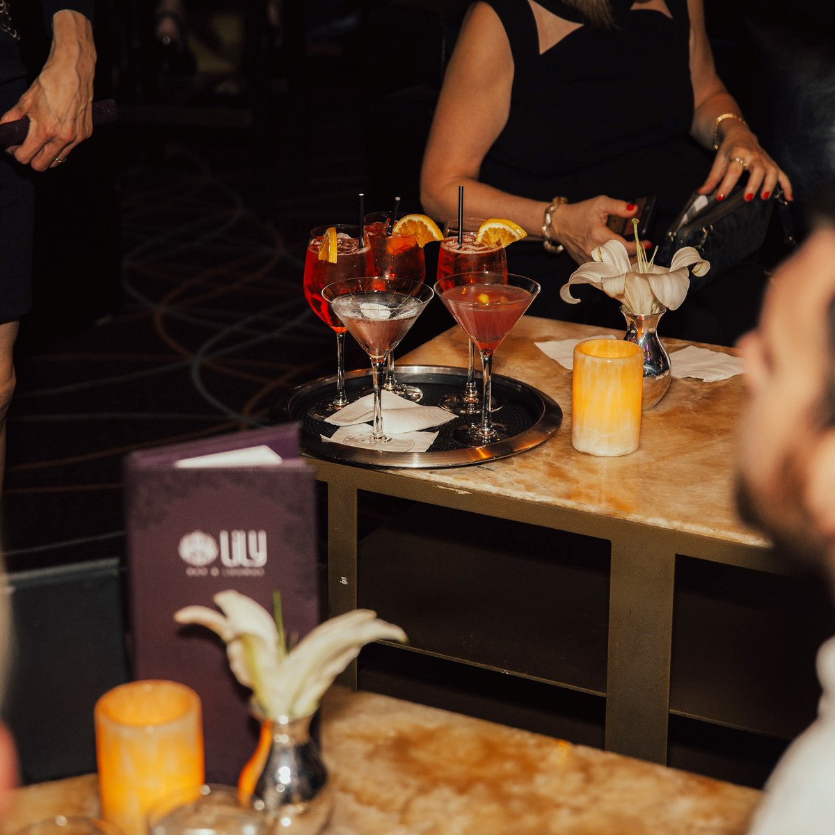 Looking forward to the weekend at #LilyBarLV 🎶 🍹 🎸 
spr.ly/60183awT2