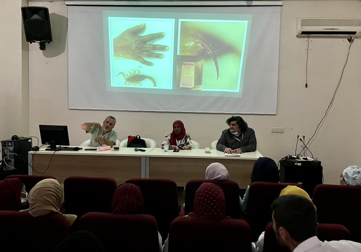nsthospital's tweet photo. Acil Tıp Uzmanı Dr. Şenol Ardıç tarafından tüm çalışanlarımıza, “Yılan Isırığı ve Akrep Sokması Zehirlenmelerinde Güncel Yaklaşım” konulu eğitim vermiştir. @TCHartumBE @sbkhgm @disabgm https://t.co/WtTbqPtExP