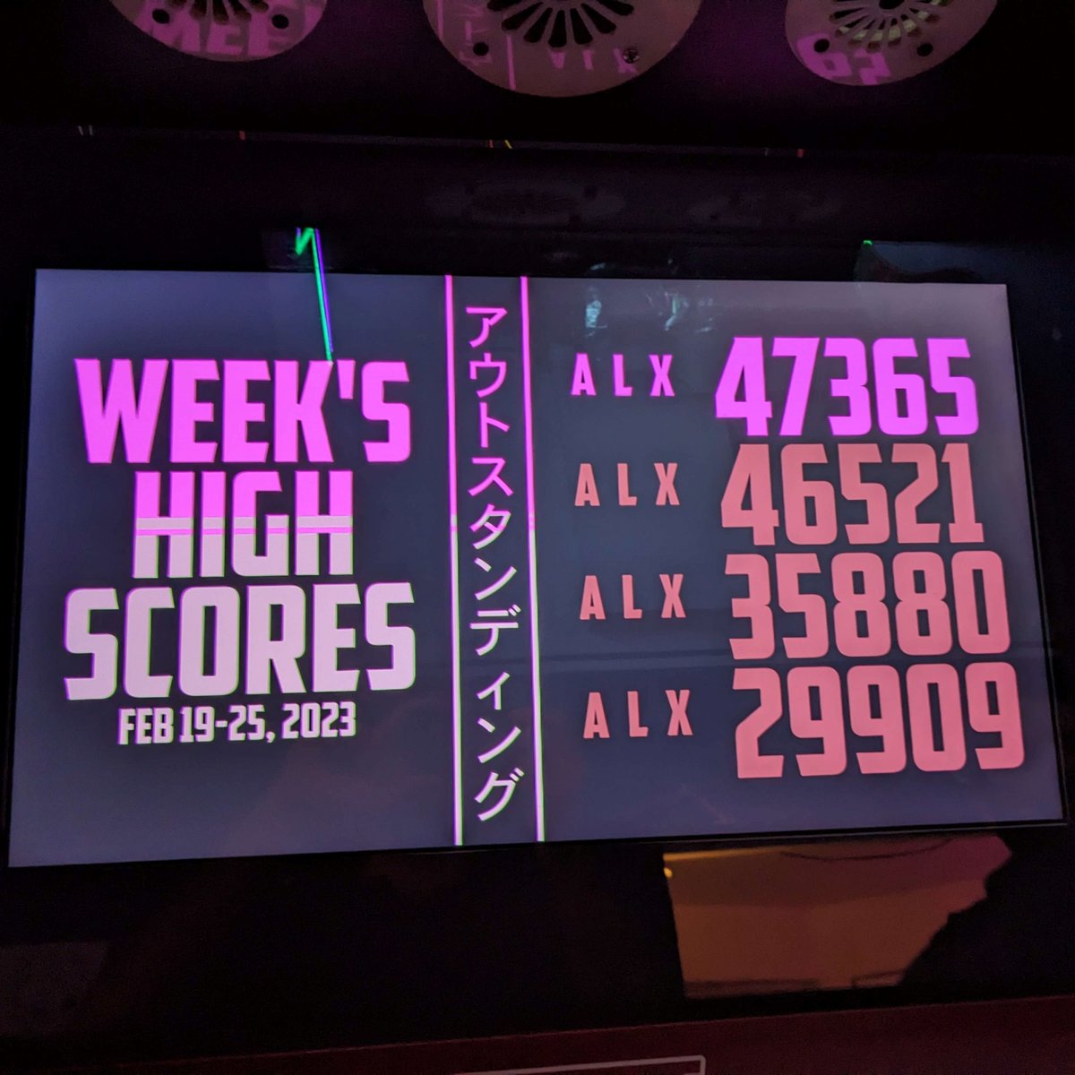 What's your longest run? Congrats to <a href="/BaconGames76/">Alex Panait</a> on this impressive scoreboard!

#blackemperor #bumblebeargames #arcade #indiearcade #indiegames #highscore
