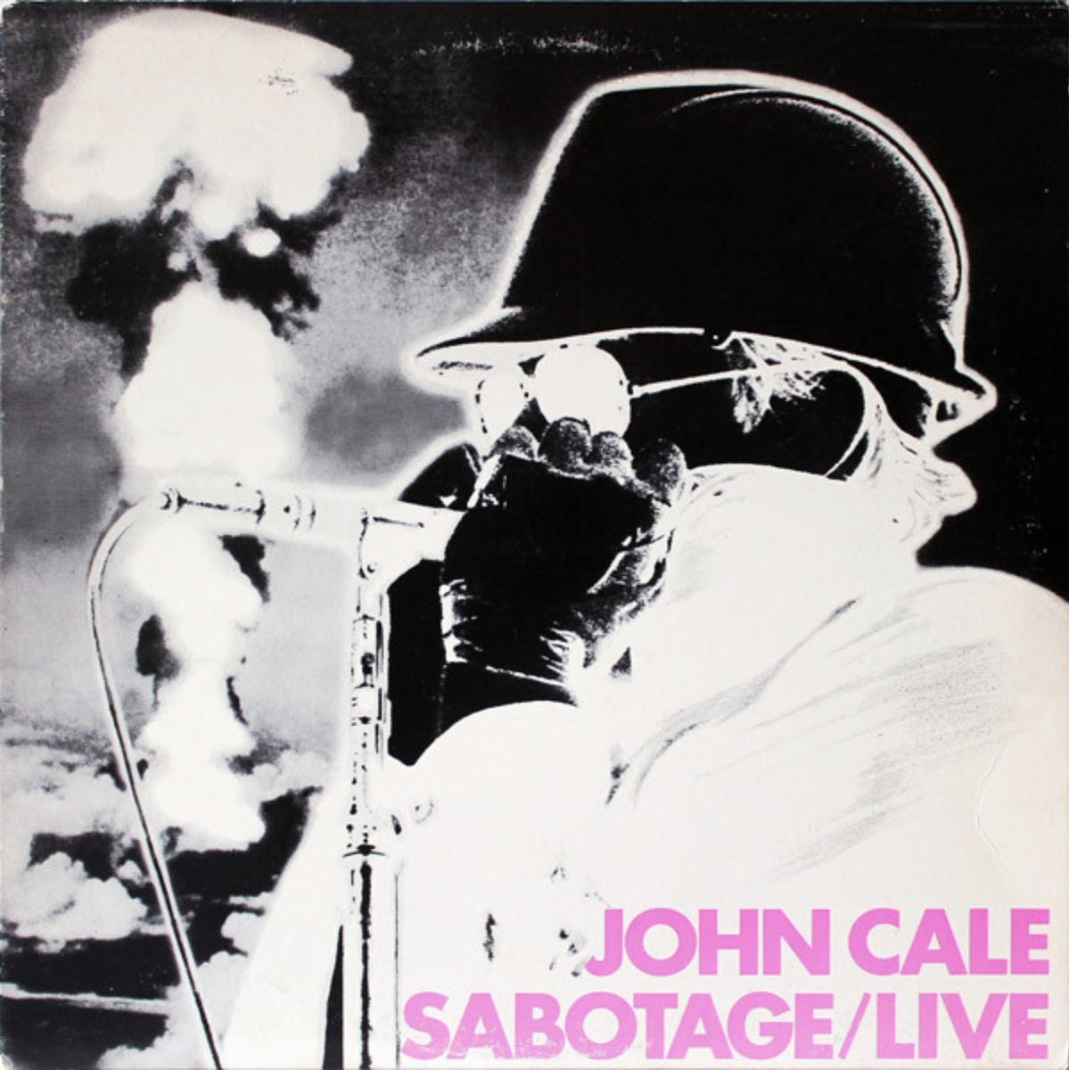 John Cale - Sabotage - Recorded at CBGB, New York, June, 1979. bit.ly/3YuMTrS #JohnCale @NewWaveAndPunk