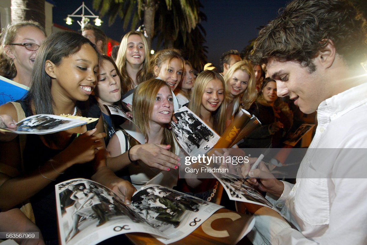 sethinker's tweet photo. seth cohen you will always be famous https://t.co/hEKwFmUsgi