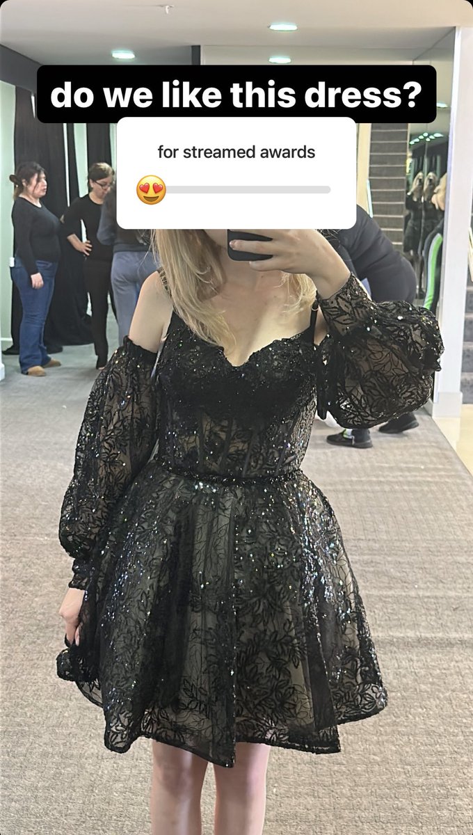 Sylvee_Updates's tweet image. Sylvee posted a story on instagram!!
instagram.com/stories/sylvee…