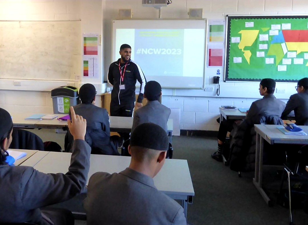 Our boys <a href="/MadaniSchools/">Madani Schools Federation</a> had a great insight into the life of a Personal Trainer, thank you to Mr Omar Adam. He said, 'Continuous progression in a career results in continuous learning, education always comes first even after you get the job'. 🏋🏽‍♂️
<a href="/NCWNewman/">Nick Newman</a> #NCW2023 <a href="/llep_gerarde/">Gerarde Manley</a>