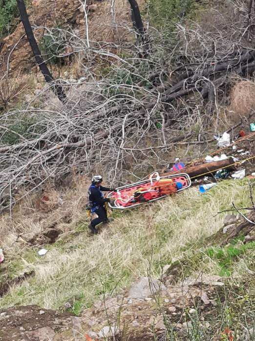 CALFIRE_ButteCo's tweet image. Technical rescue training exercise to be held tomorrow from 9 am to 3 pm at lookout point on the Sky Way. Please note that emergency vehicles will be parked along the road. This is a practice run only. Stay safe and stay alert! #BeReadyButte #TechnicalRescue #TrainingExercise
