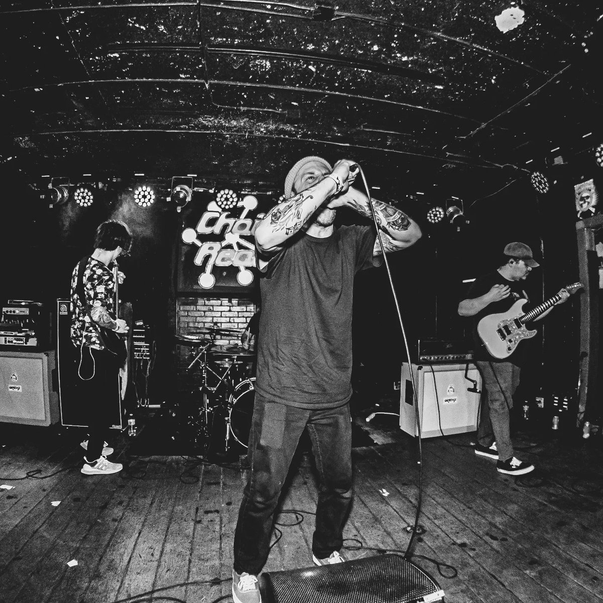 In a world where Nothing is $5 anymore...
Not even half of a damn <a href="/SUBWAY/">Subway®</a> sandwich.. 
A night of #metalcore with our friends in <a href="/Differences_CA/">Differences💧</a> and <a href="/MothersoundLA/">Mothersound</a> still is.. 🤘🤘🤘🤘

Ticket link 🔗
rb.gy/idmuhy