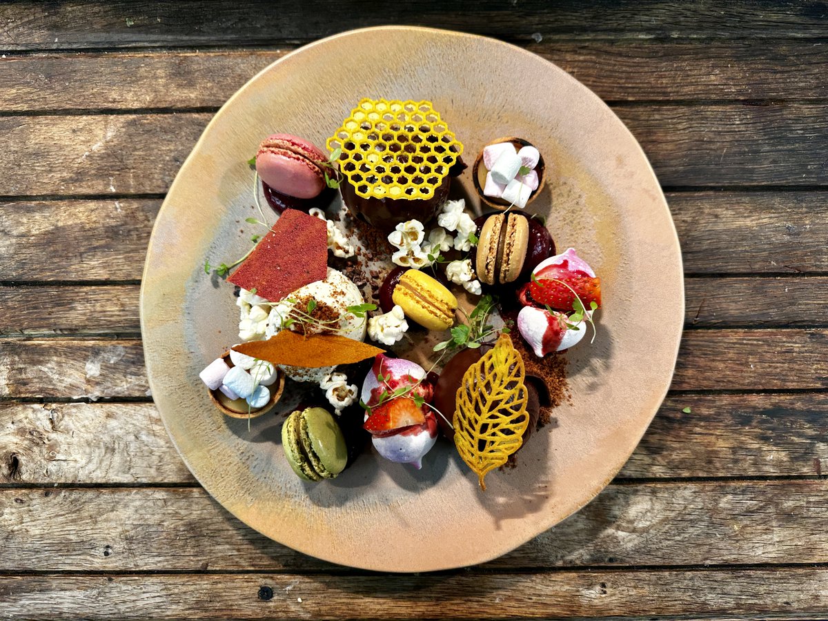 chrisburtchef's tweet image. We are open from 8am-9am 
@ThePeachTree1
 7 days a week - pop in and treat yourself...
@DPSTableware @MichaelHK11 @setonaikai_uk
 @EuropeDps   @langfordbatedps   @LtdRowlands
@ShropsIceCream  @HavanaRepublic1 @1265degreenorth @mrwolfspices @MrNickKnowles
@flowerandwhite