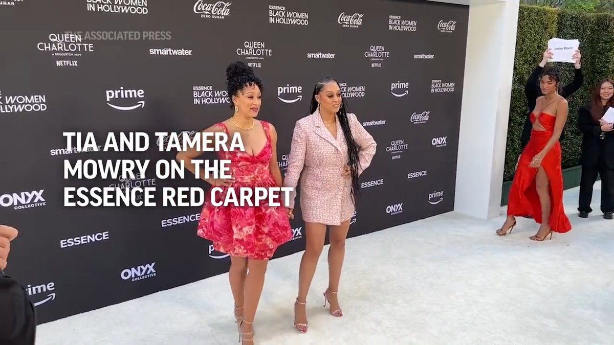 Glock Topickz on Twitter: "Tia and Tamera Mowry on the @Essence “Black