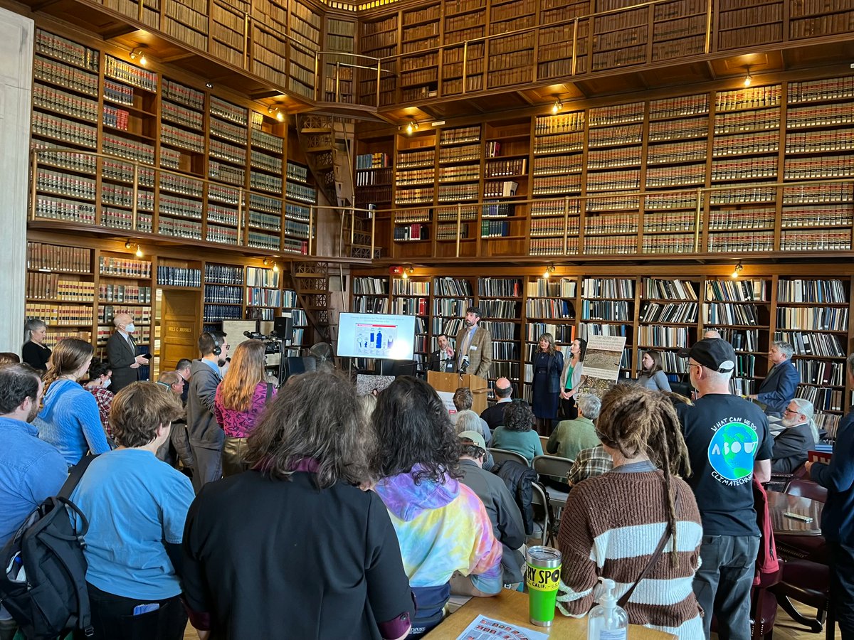 JustZeroOrg's tweet photo. Great turnout today to celebrate the launch of the #RIBottleBill campaign. This is the year that Rhode Island prevents #PlasticPollution, improves #recycling, and starts down the path to #reuse by finally passing a #BottleBill! https://t.co/3xrxGFtISg