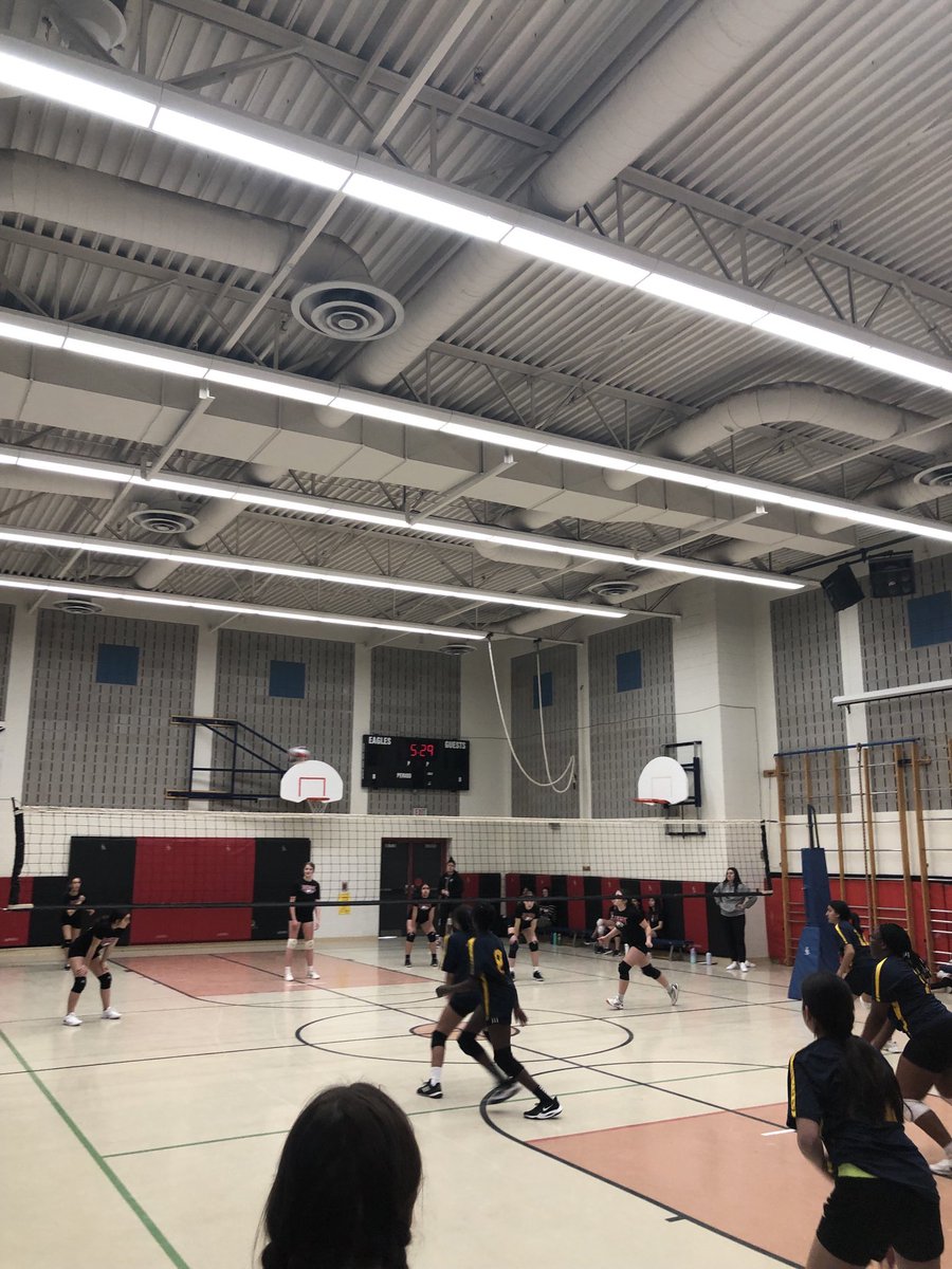 Great play by our Intermediate Girls Volleyball team tonight against ⁦<a href="/StAnneGators/">St. Anne School</a>⁩.