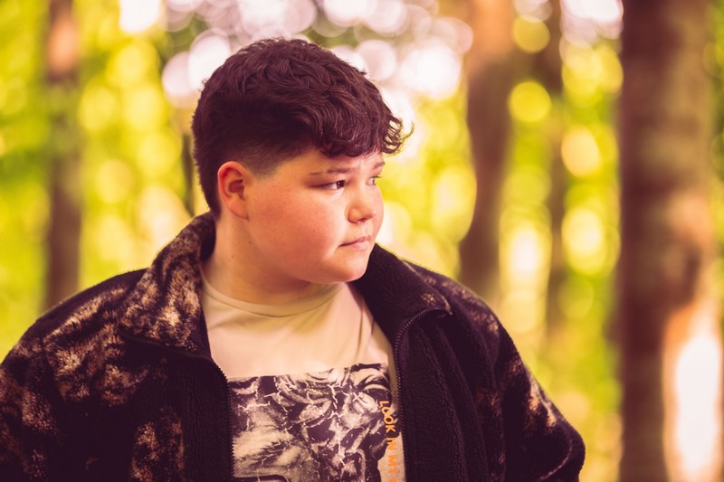 StarryMag's tweet photo. .@roebyrnemusic fans explore the #singersongwriter and #busker's latest single "Set Me on Fire" reading reporter @dothewriteting's exclusive interview at https://t.co/9oYrAyItT8! #SetMeOnFire #newmusic https://t.co/2Yb9bV4Xbi