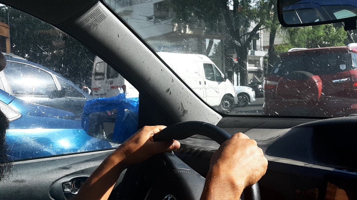 Axeldellolio's tweet photo. No es Superman, es un nene de unos 8 años
AD625XC por si no se lee
manejaba una mujer
#gaona y #terrada en CABA. seguramente @InfoSegVial y @gcba le suspenden la licencia ya
algún fiscal se animará a tratar estos temas como intento de homicidio???
🤬😠😡 #AseguremoslaInfancia https://t.co/dBHaNBMzw2